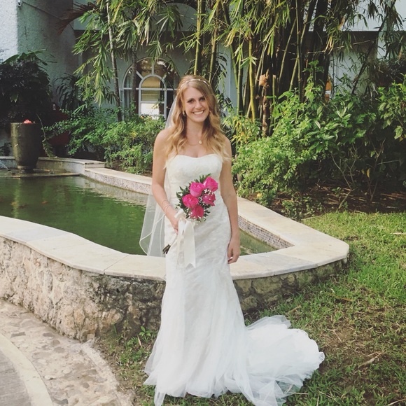 Meet your Posher, Sara - Picture 2 of 2